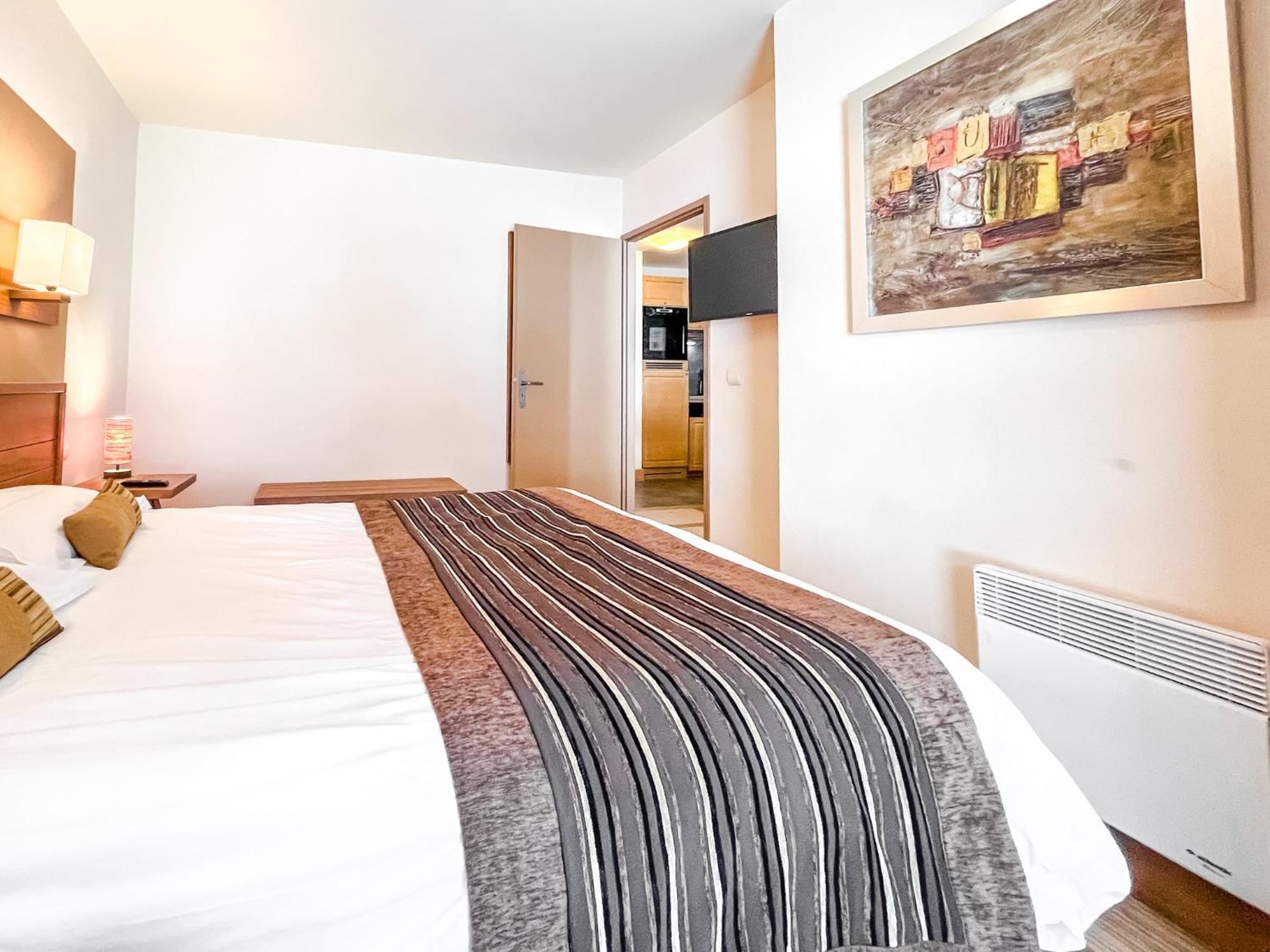 Large One-Bedroom Apartment, Wheelchair Adapted, Les Terrasses D'Eos Flaine Luaran gambar